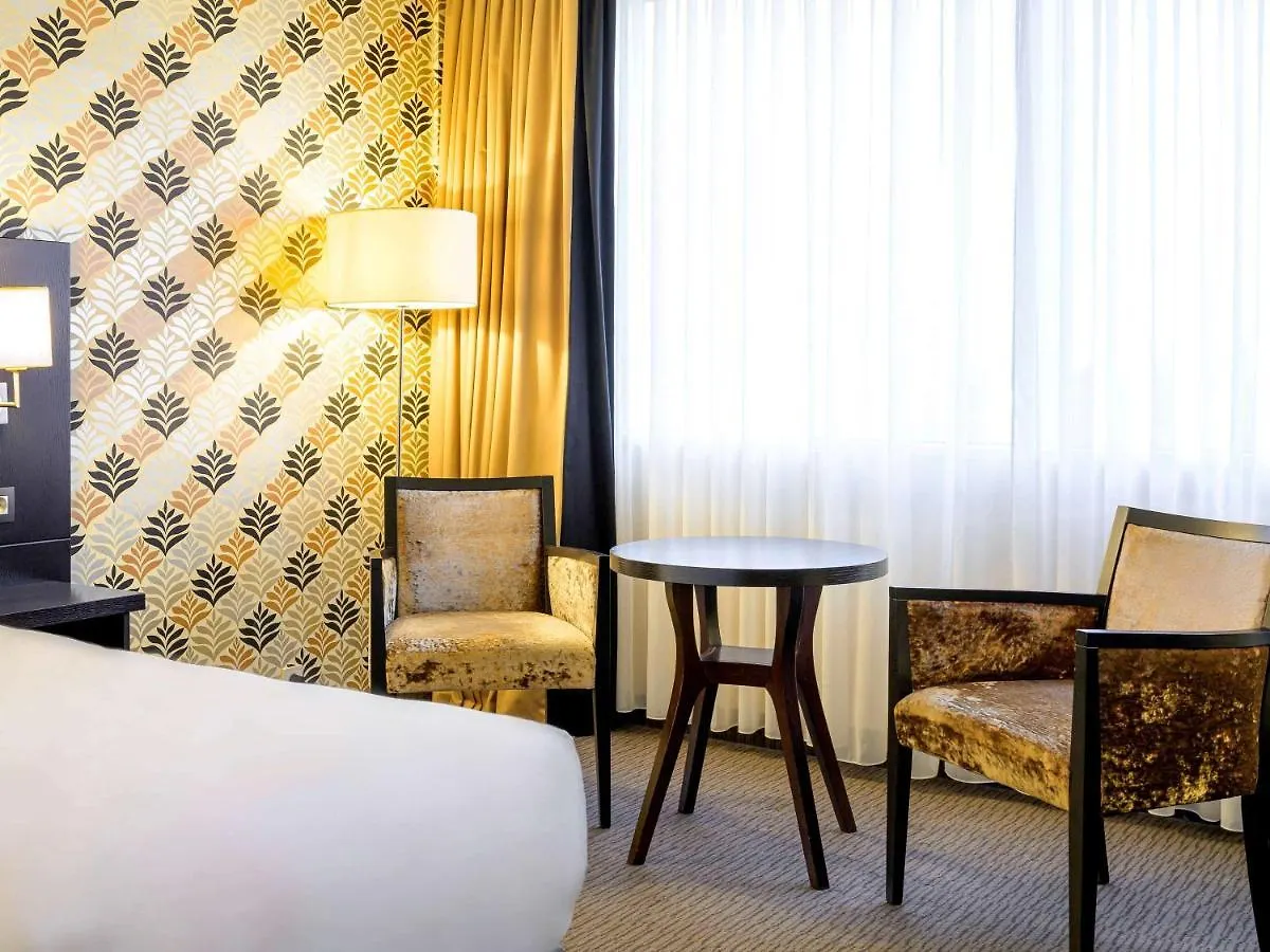 Mercure Antwerp City South ホテル