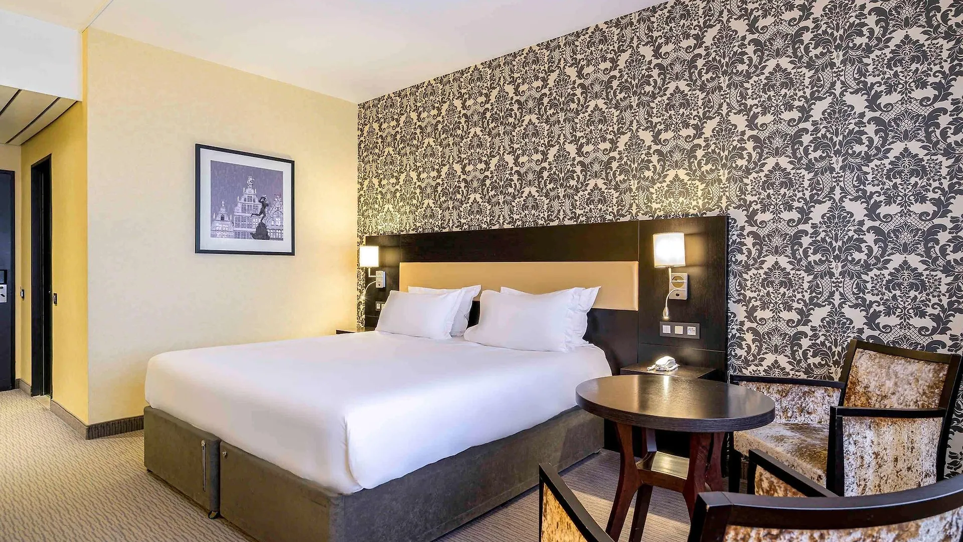 Mercure Antwerp City South ホテル